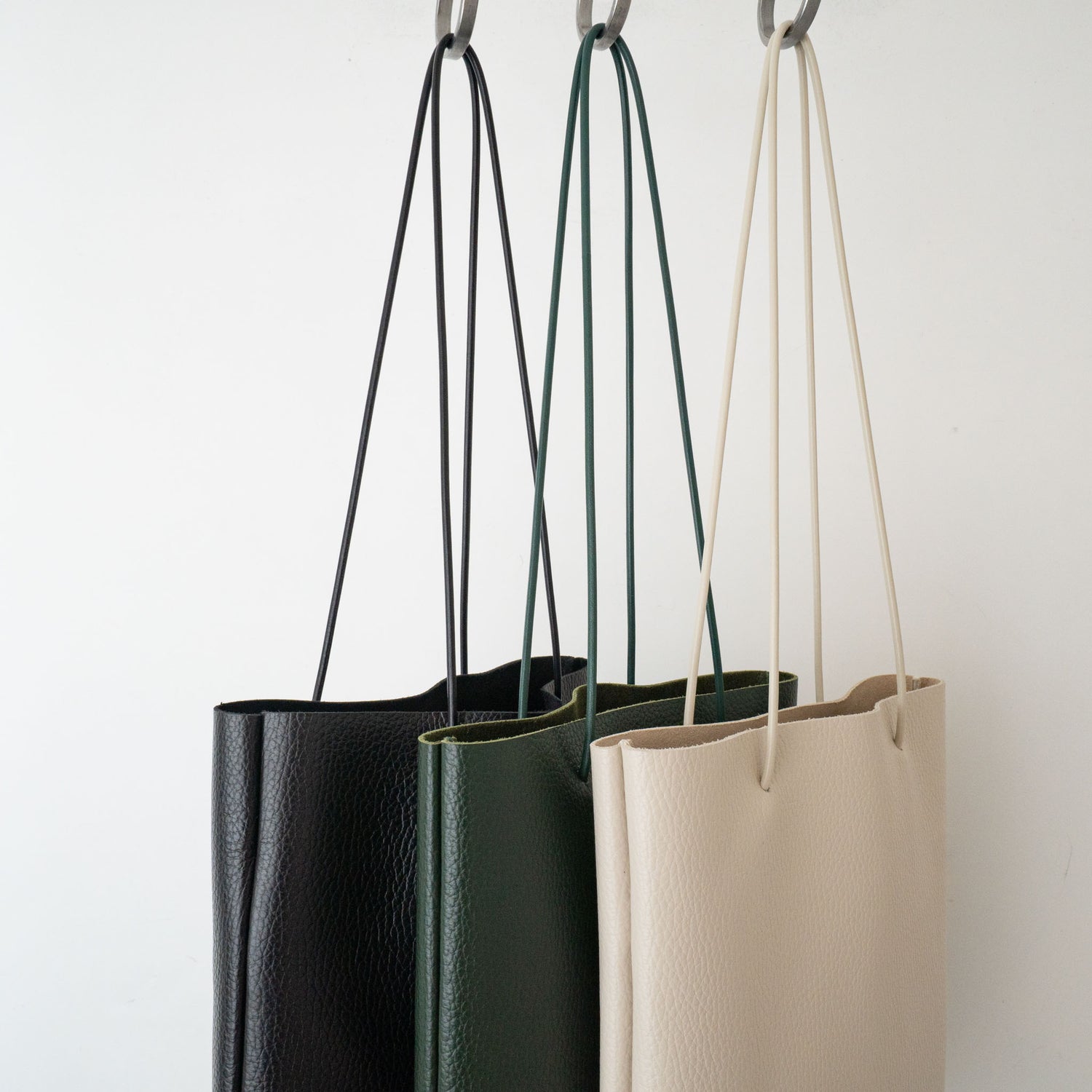 _Fot｜half circle tote 1303b