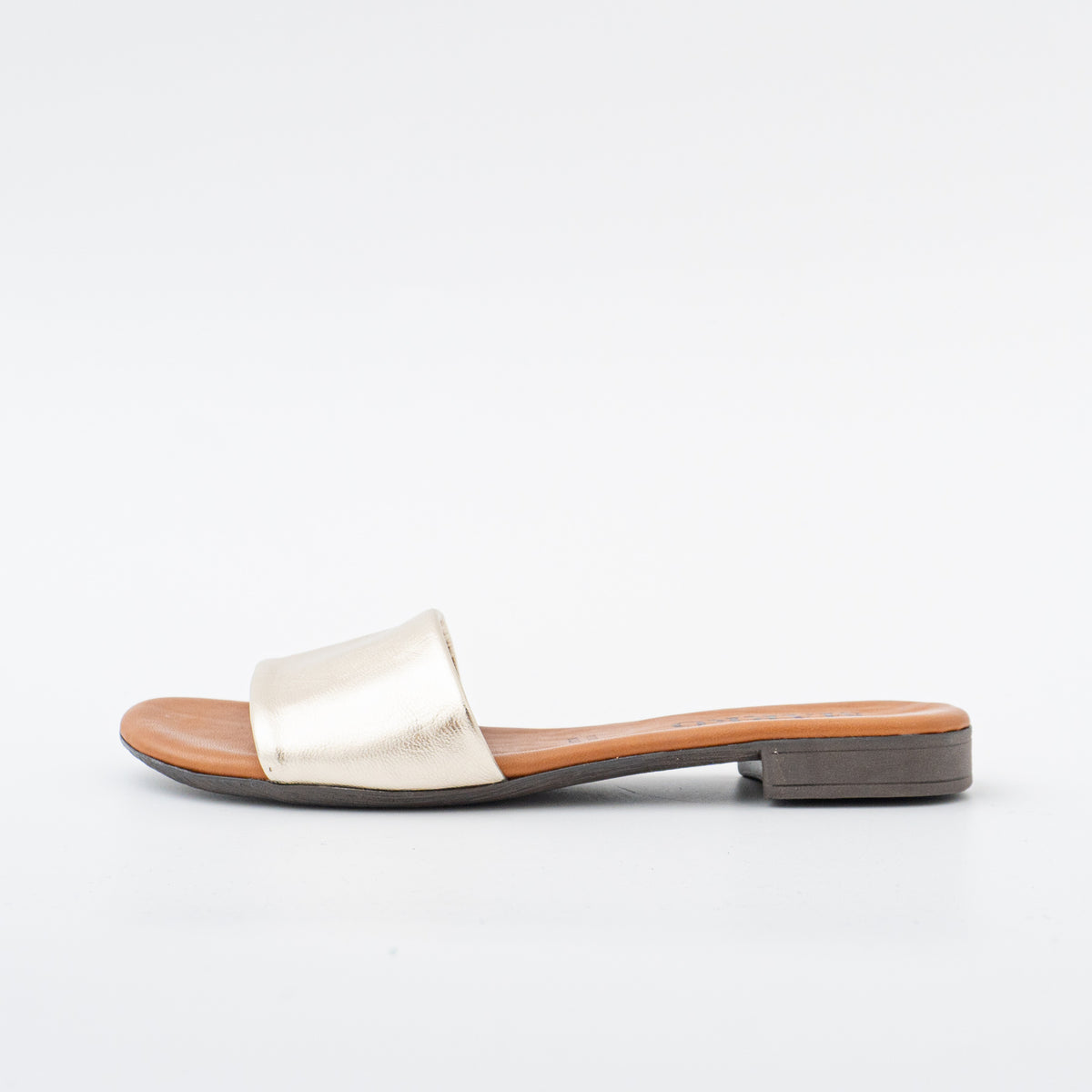 MARKO｜Leather Flat Sandal