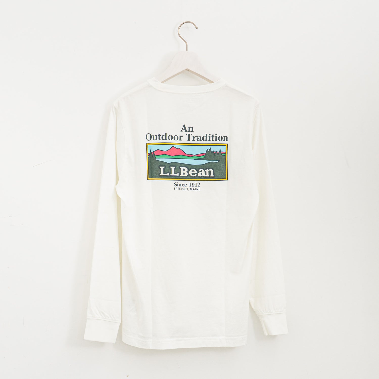 LL Bean｜Japan Fit Carefree Unshrinkable Tees, Long-Sleeve Graphic