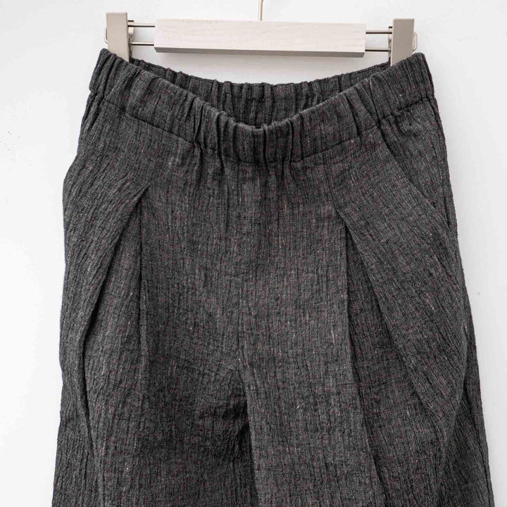 evam eva/　linen cotton tuck pants E241T153