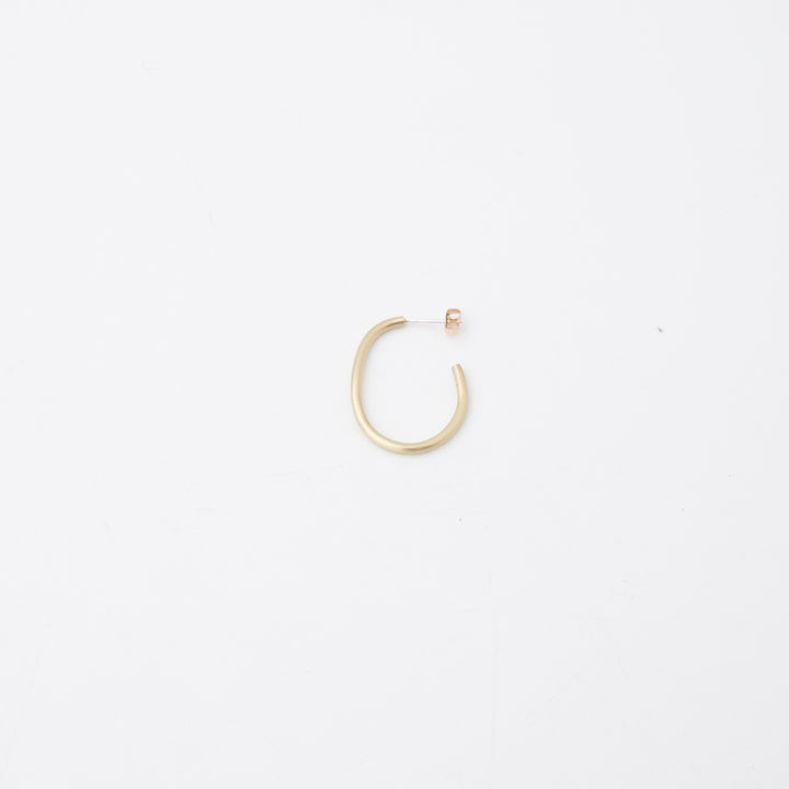 _Fot/WOMEN　round wire earring  egg 1404a_p