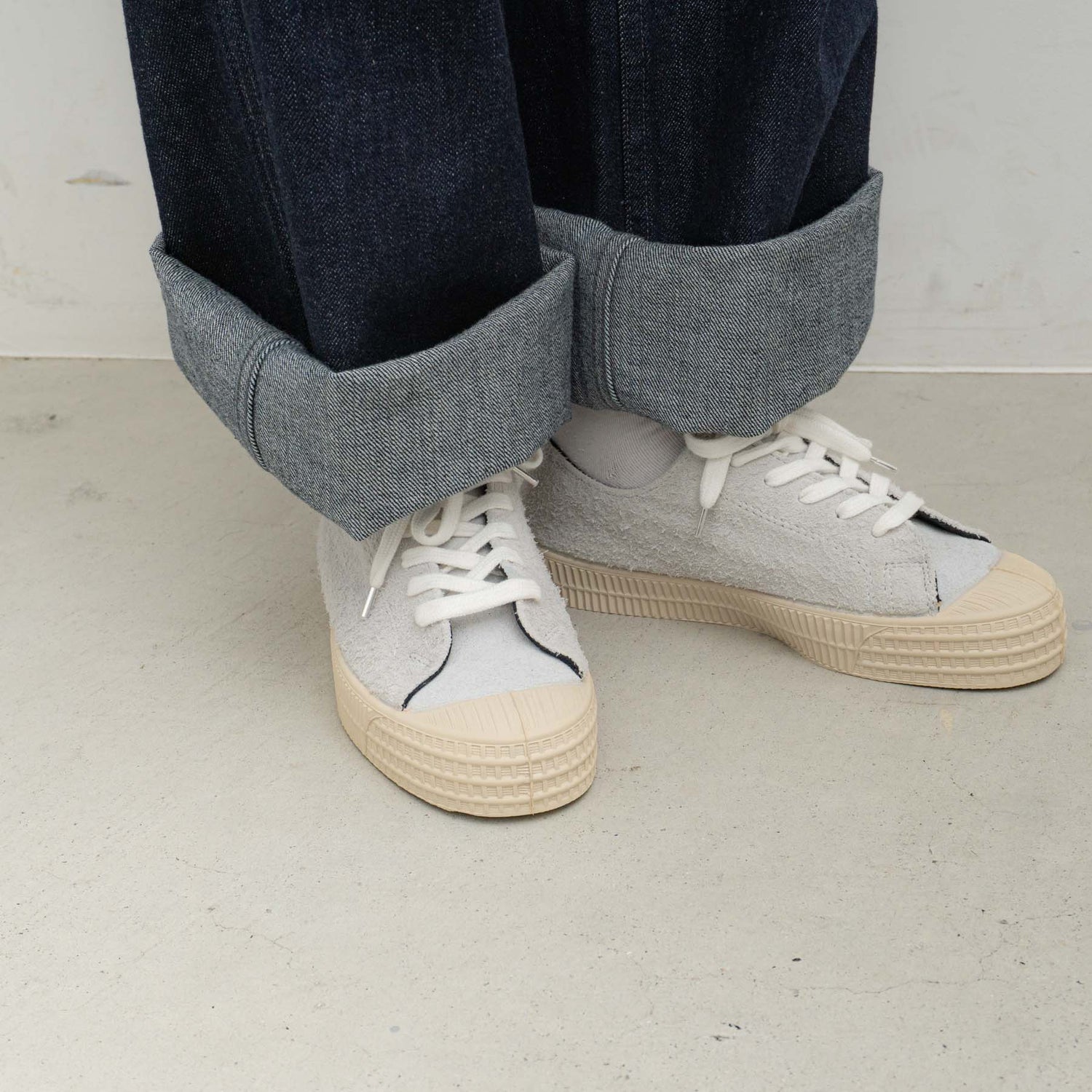 NOVESTA｜STAR MASTER HAIRY SUEDE col.WHITE