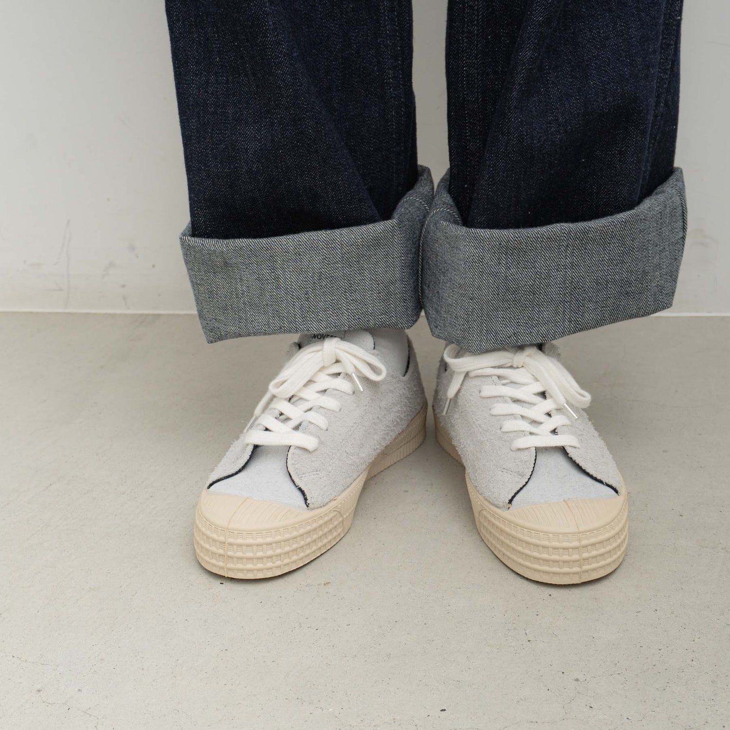 NOVESTA｜STAR MASTER HAIRY SUEDE col.WHITE