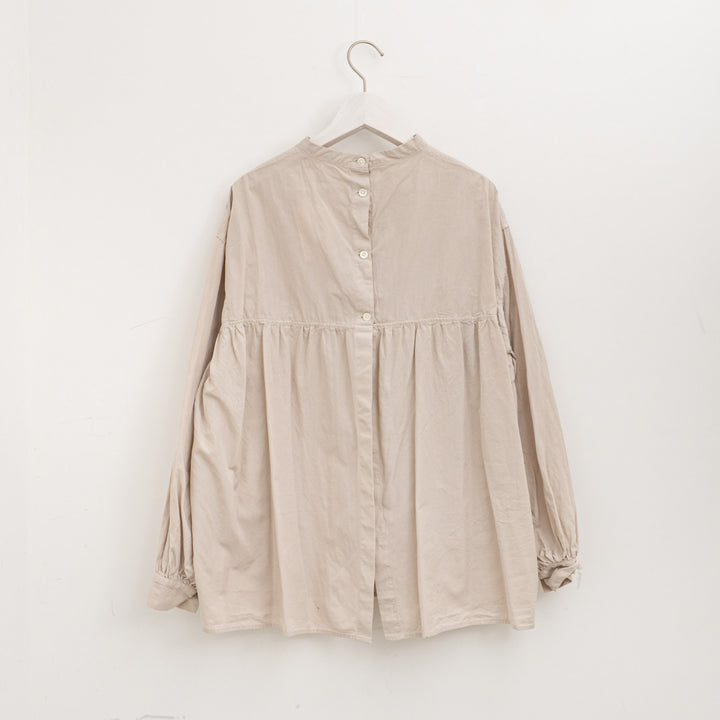 holk/　back button blouse 036