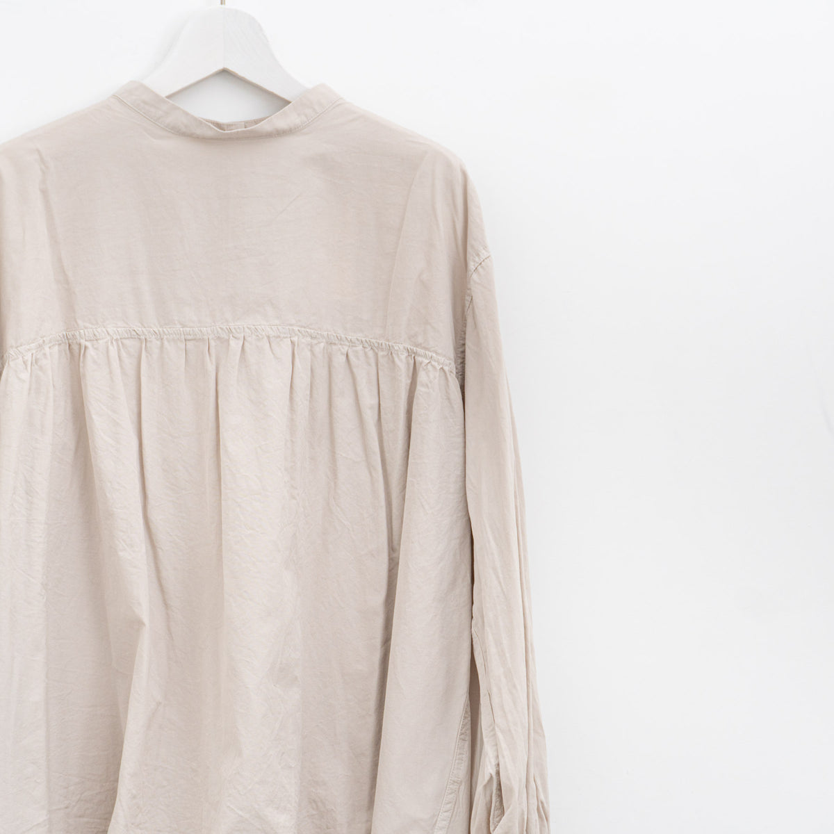holk｜back button blouse 036