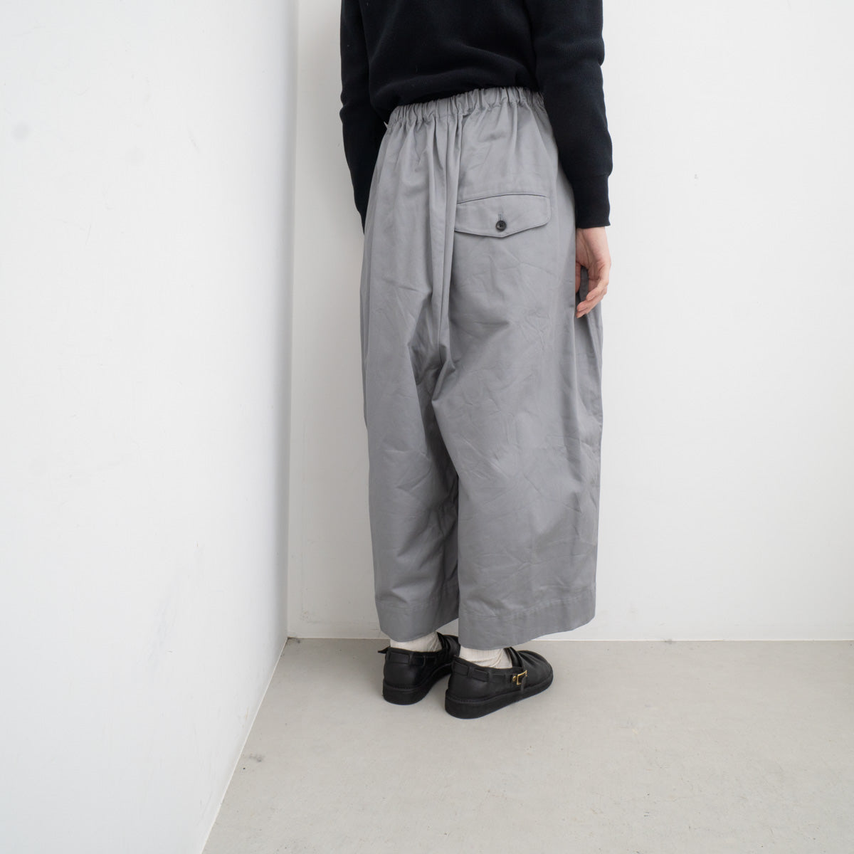 ゴーシュ｜23AW　カツラギ八分丈ワイドパンツ G234-P027