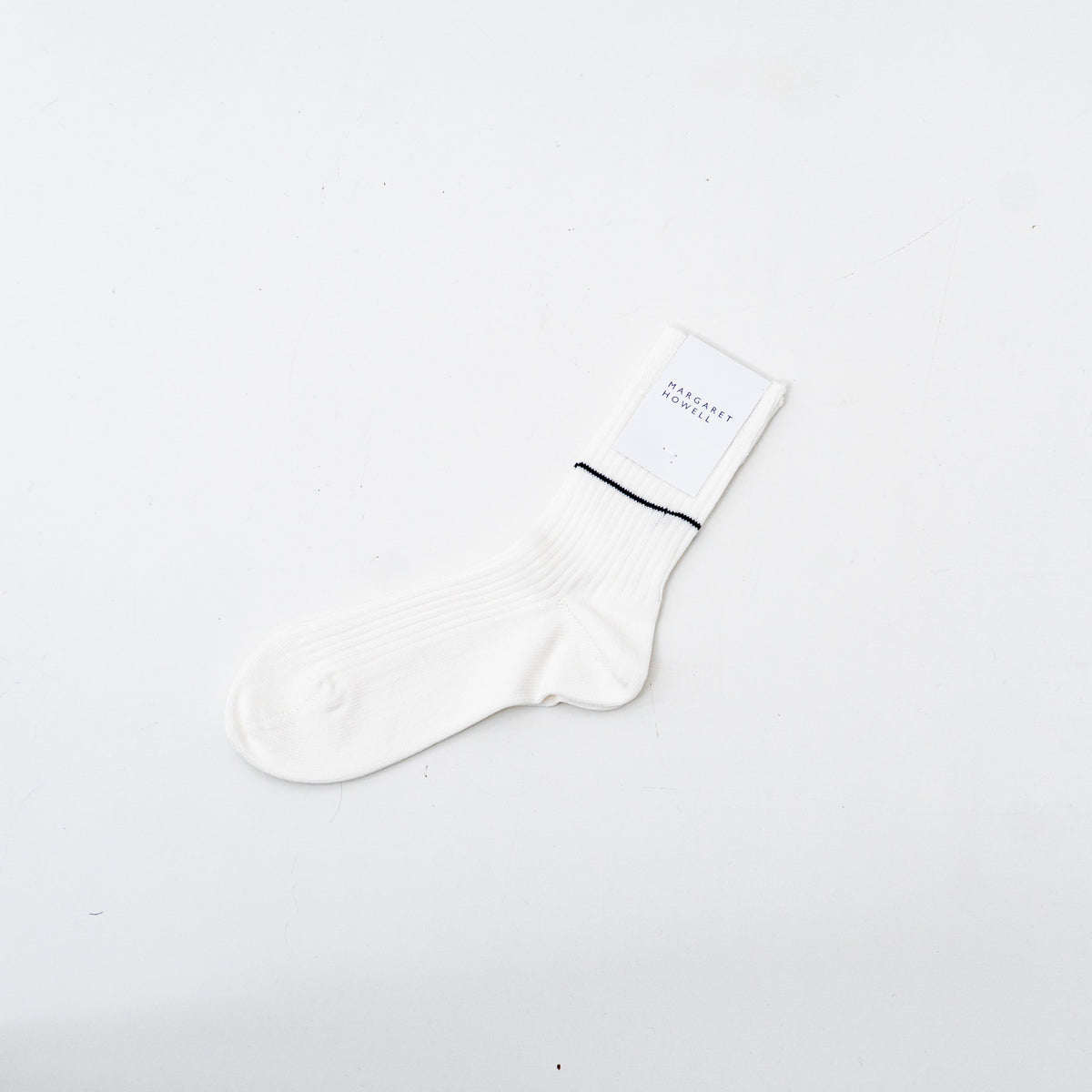 MARGARET HOWELL｜WOMEN　STRIPE COTTON RIB SOCK （WHITE）5785179001-suomi