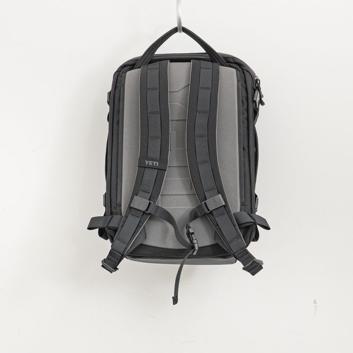 YETI/　CROSSROADS BACKPACK 22L