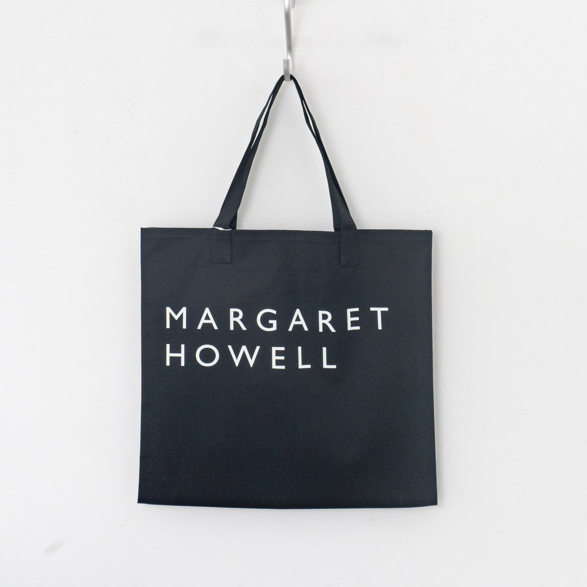 MARGARET HOWELL｜HOUSEHOLD GOODS COTTON LOGO BAG（010/BLACK）