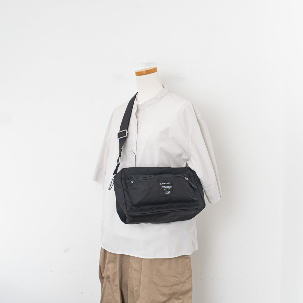 marimekko｜My Things ショルダーバッグ　52239-2-92519