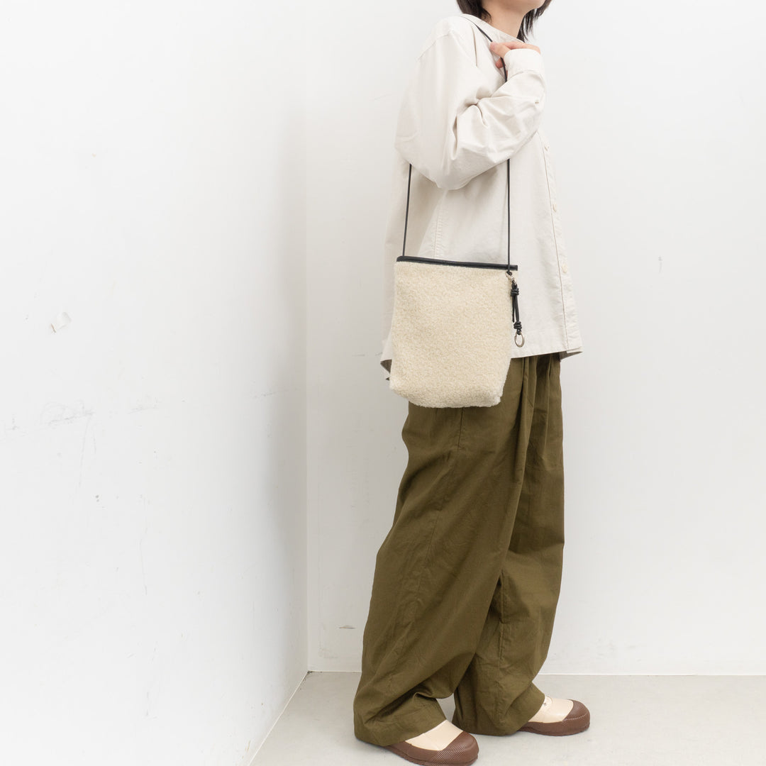 _Fot/　small shoulder bag _ boa