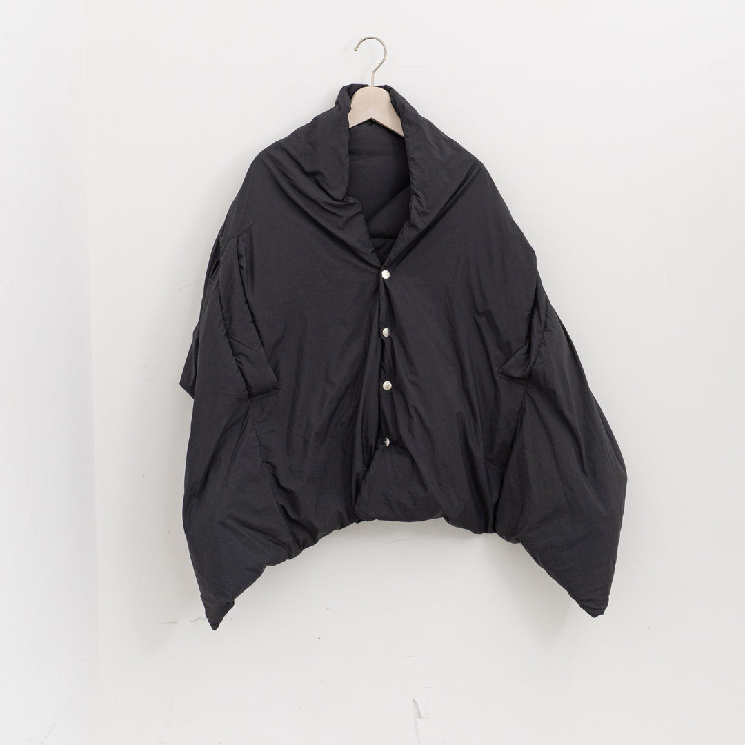 miffew/UNISEX　REVERSIBLE DOWN CAPE EFW25WAC5349