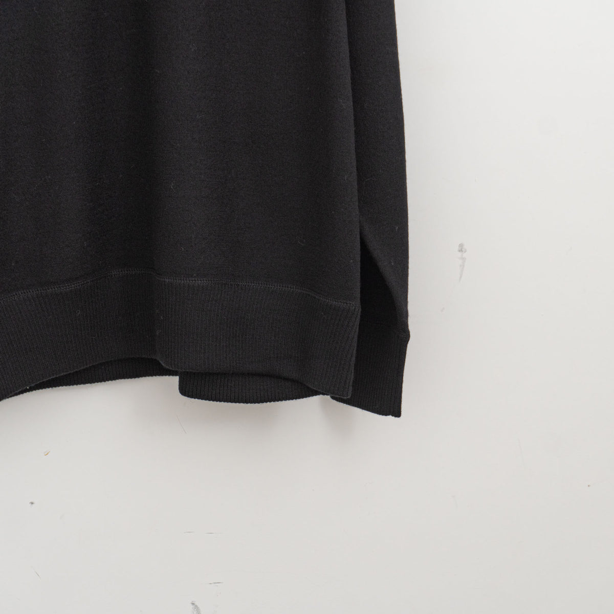 MHL.｜MEN　FELTED ROUGH WOOL KNITWEAR　5965260203-suomi