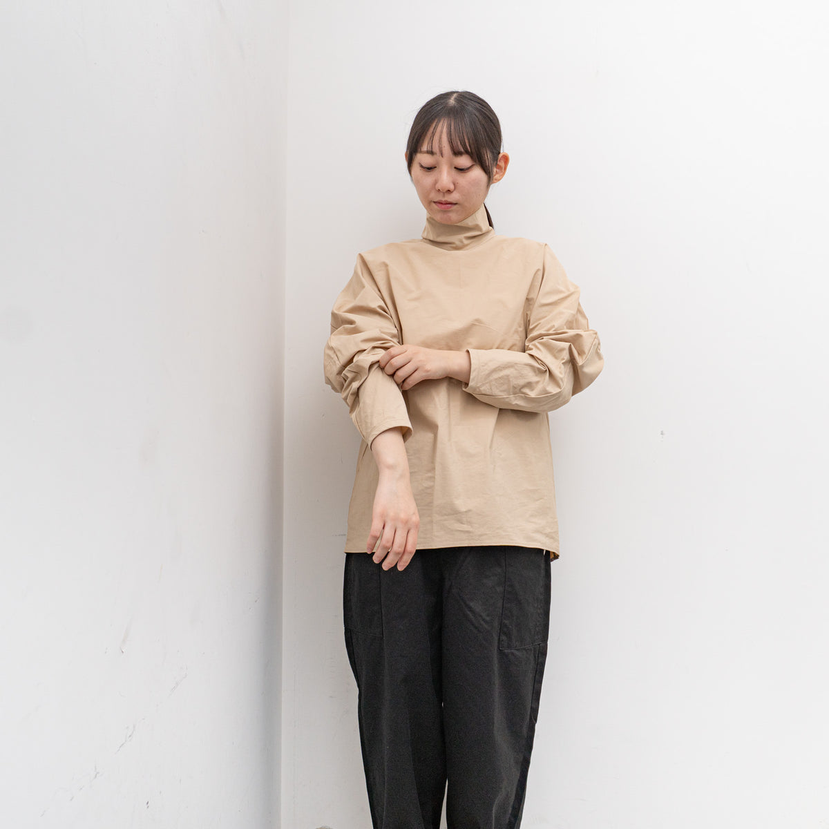 nonnotte｜MEN　Draping Pullover Turtle Shirt N-24A-007 　