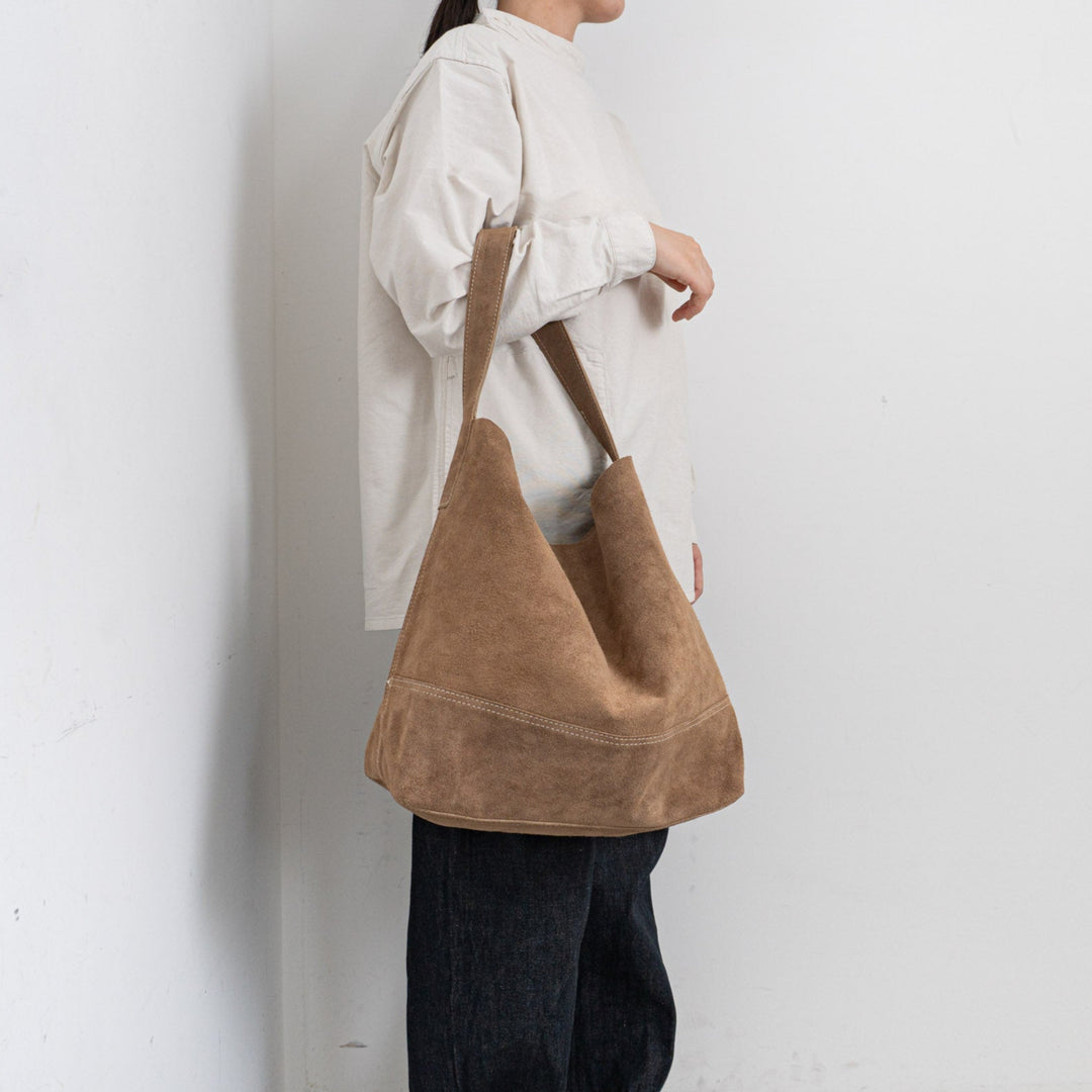 SUNSHINE+CLOUD/　suede bag size.M