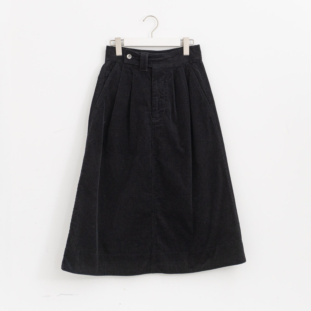 MHL.｜WOMEN　DRY COTTON NEEDLECORD SKIRT 5955232204-suomi（120.navy）