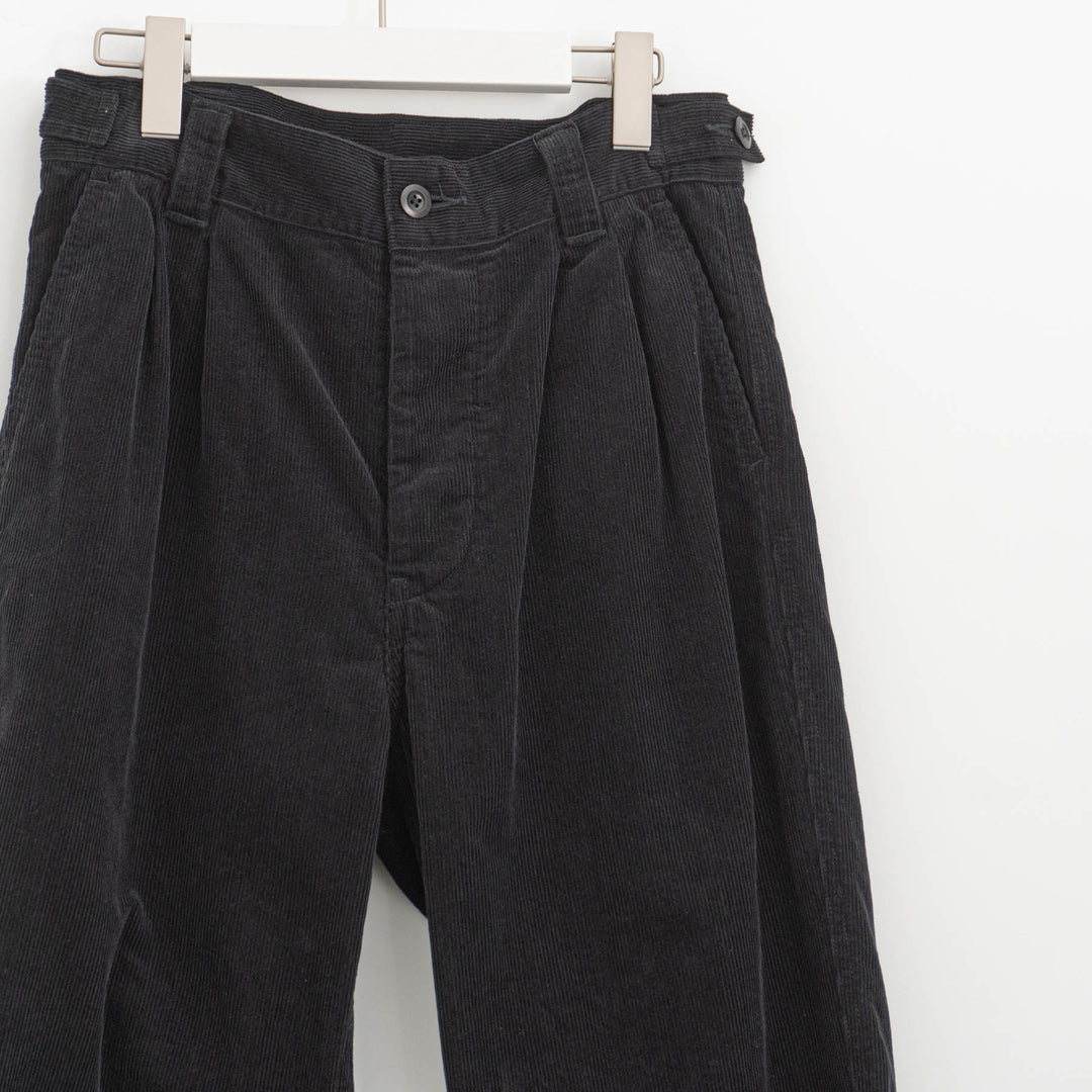 MHL. /WOMEN　DRY COTTON NEEDLECORD TROUSERS　5955243204