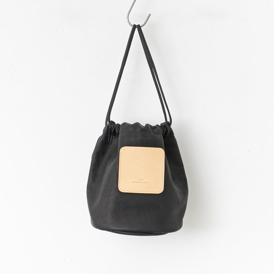 SCYE BASICS｜UNISEX　SOFT LEATHER DRAWSTRING BAG 332413320,3325-11320