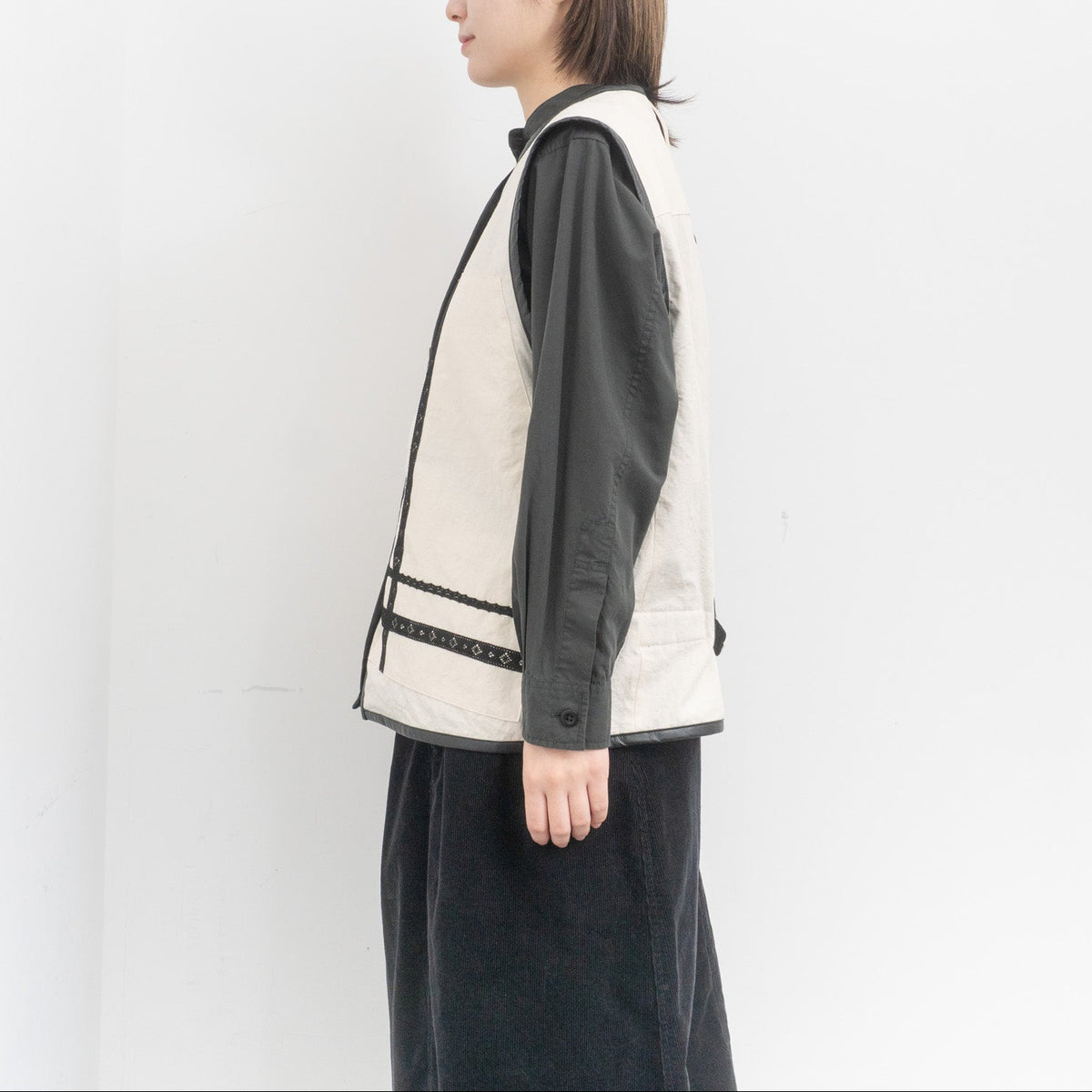 ASEEDONCLÖUD｜WOMEN　Reversible uniform vest 252701