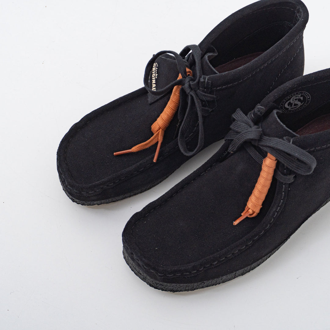 CLARKS ORIGINALS/MEN　Wallabee boot col.black suede-suomi