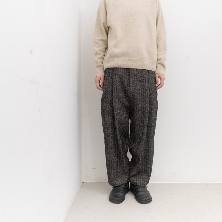 atelier naruse /WOMEN　shetland wool linen tuck wide pants na-f05113