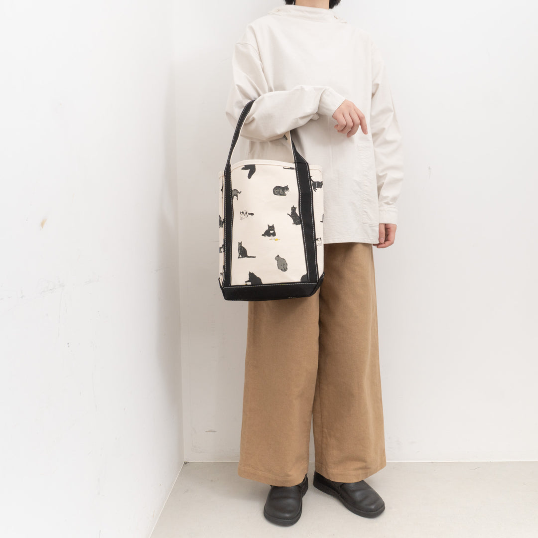 TEMBEA/　BAGUETTE TOTE col.CAT/BLACK