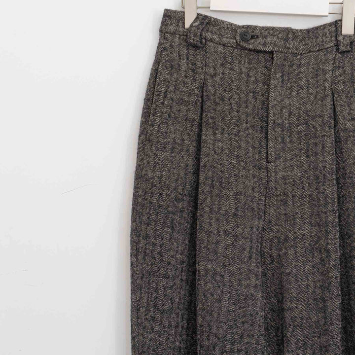 atelier naruse /WOMEN　shetland wool linen tuck wide pants na-f05113
