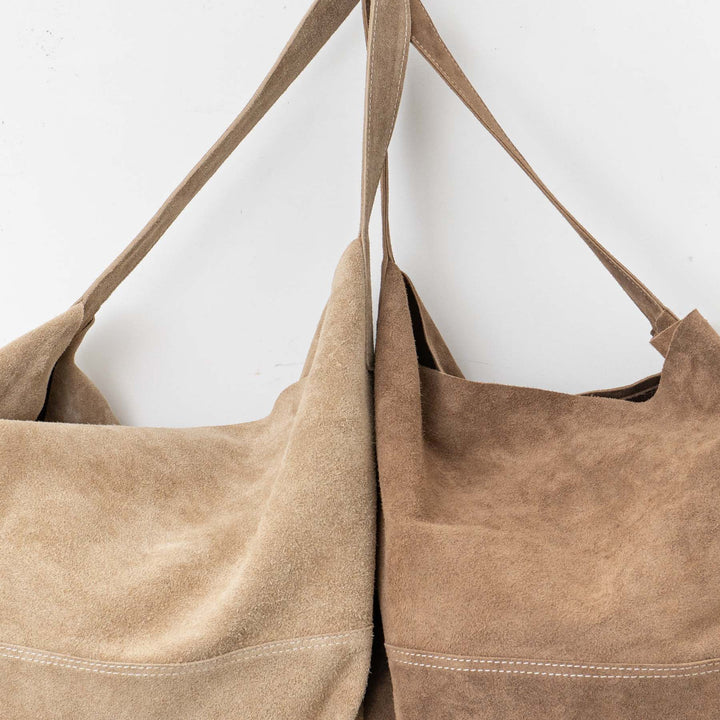 SUNSHINE+CLOUD/　suede bag size.M