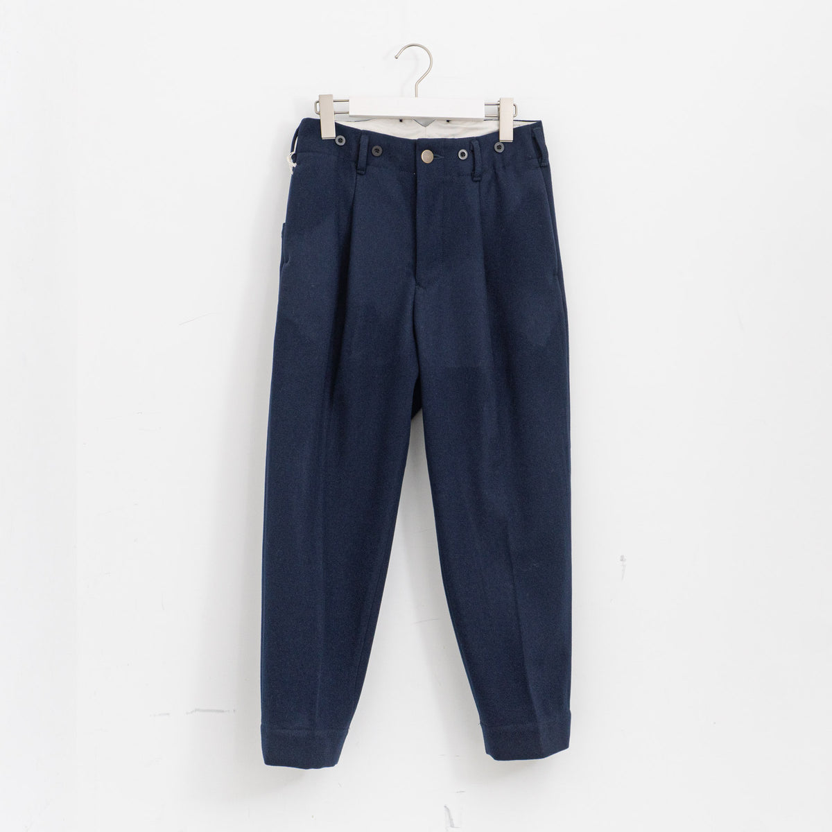 ASEEDONCLÖUD｜WOMEN　HW classic trousers 252510