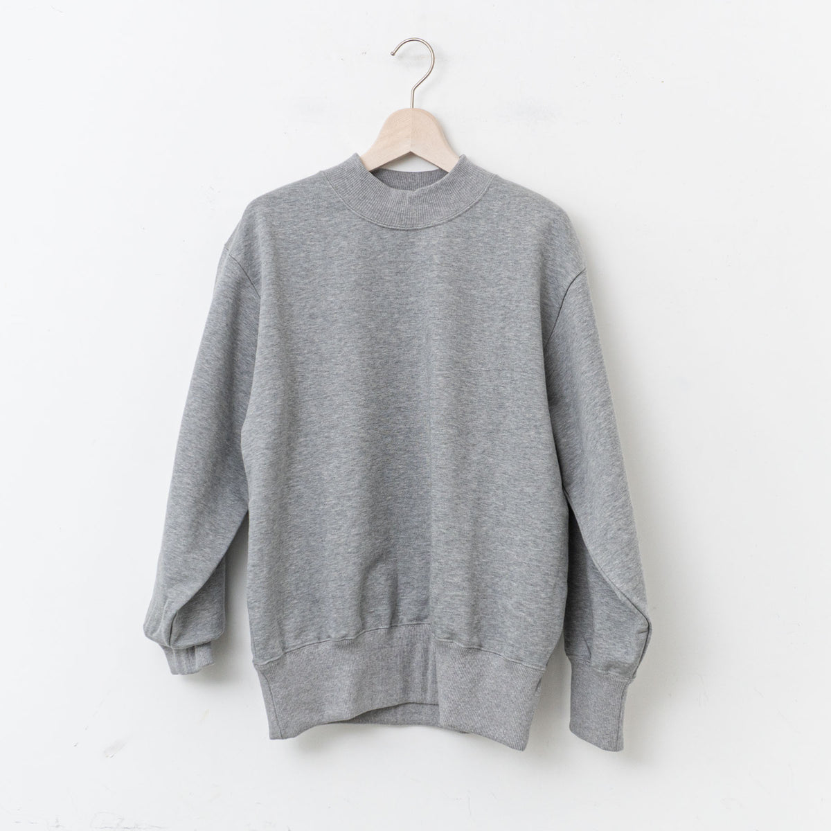 homspun｜WOMEN　コンパクト裏毛プルオーバー 242-6537（2.grey）
