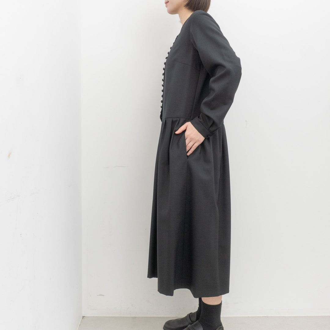 atelier naruse /WOMEN　2026｜Formal kurumi button one-piece na-F03062