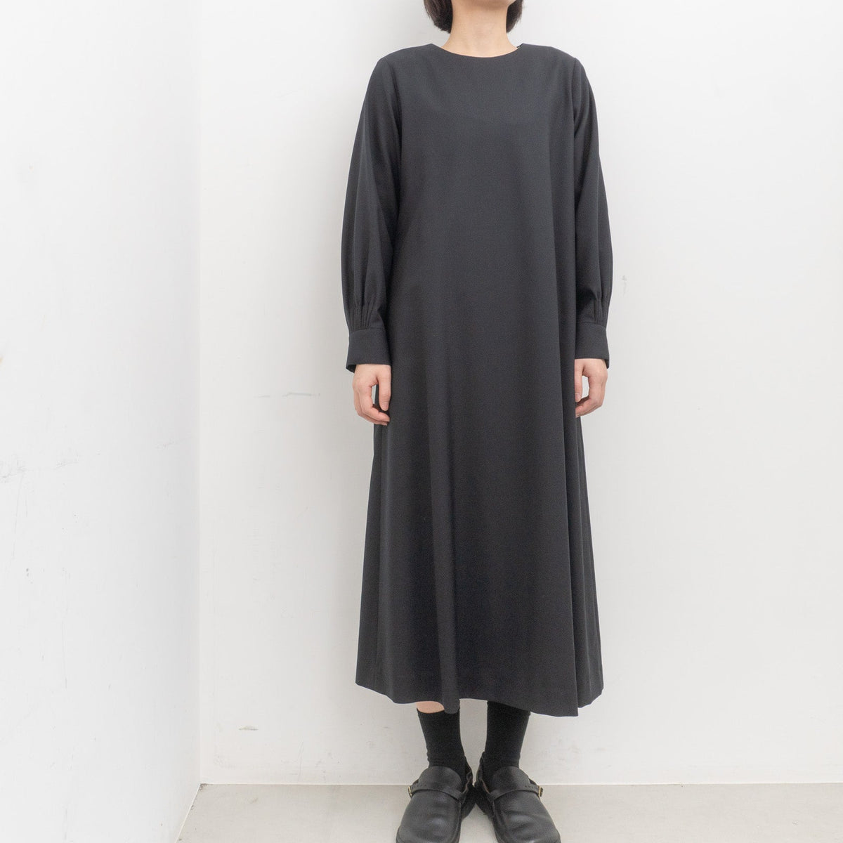 atelier naruse /WOMEN　2026｜Formal Aline one-piece na-F03070