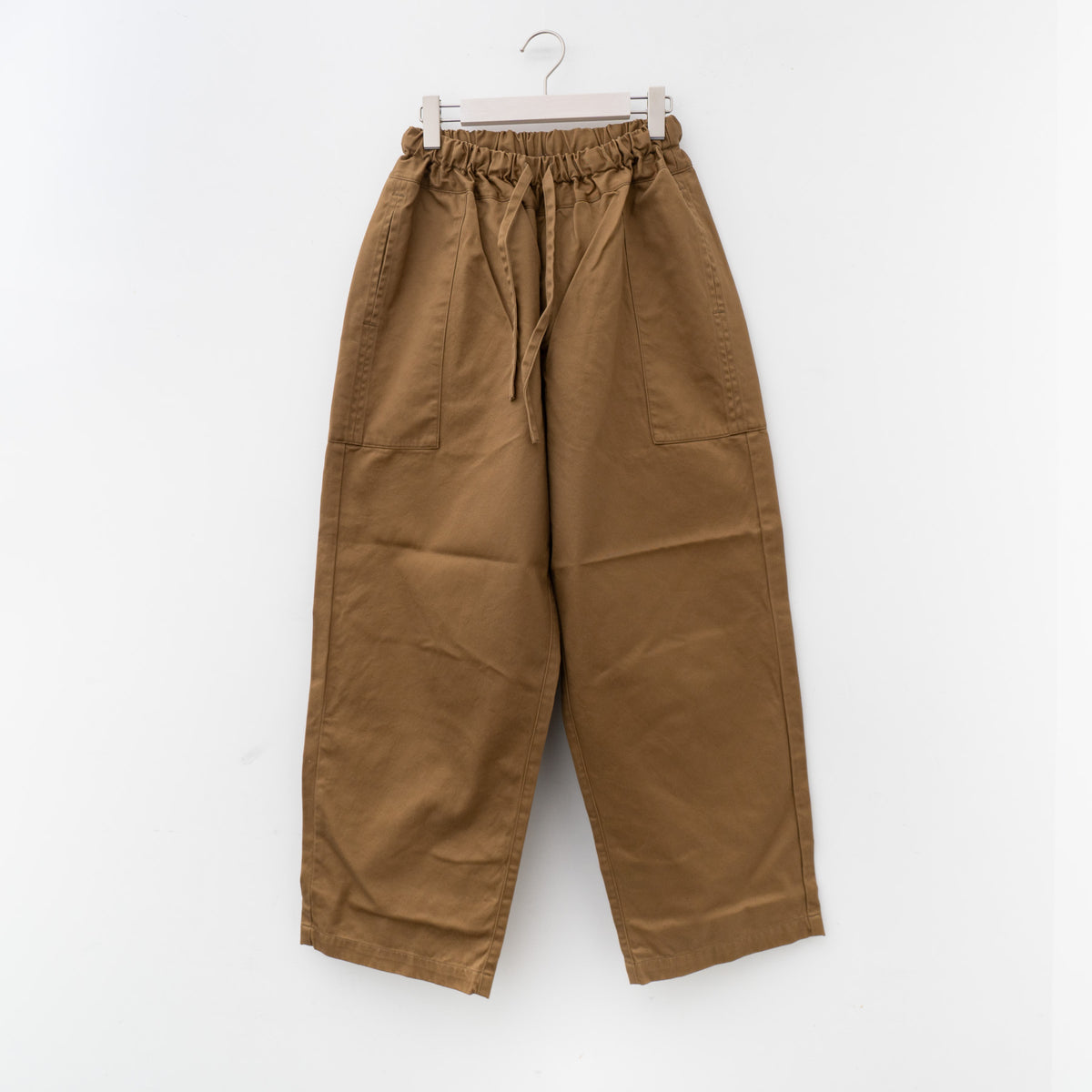 homspun｜WOMEN　高密度ウェポンギャザーパンツ　262-3357 Y（5.camel-Y）