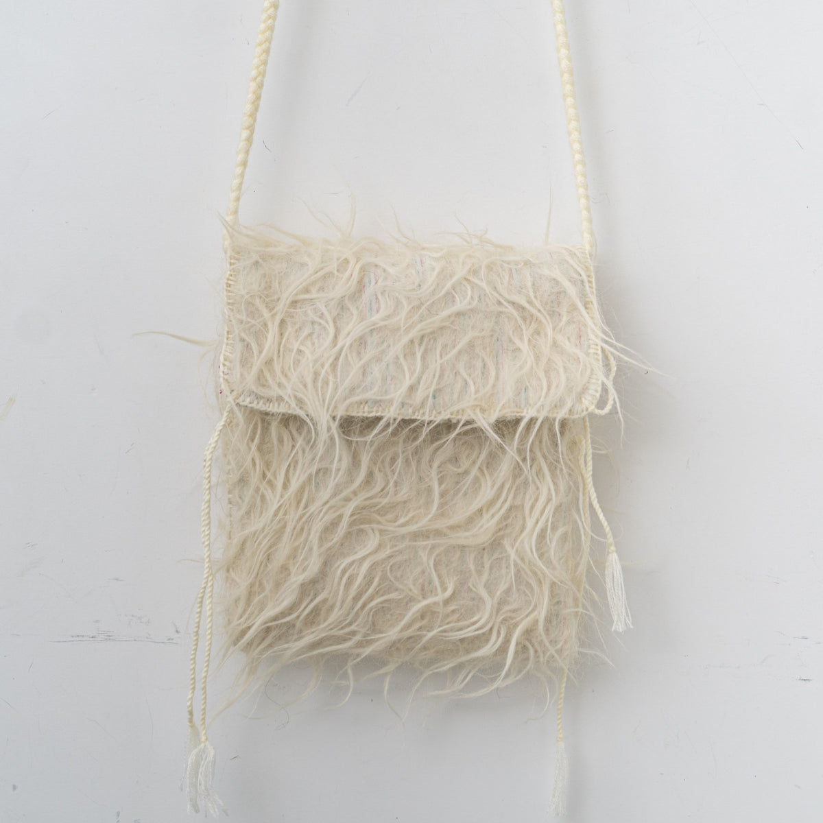 pips｜CHAMULA WOOL MINI BAG（WHITE）