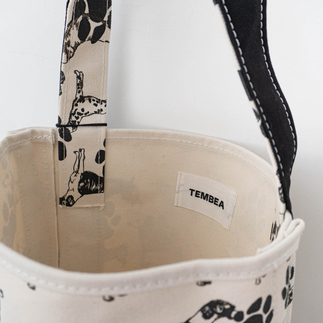 TEMBEA/　BAGUETTE TOTE PRINT col.DOG FOOT PRINT/BLACK