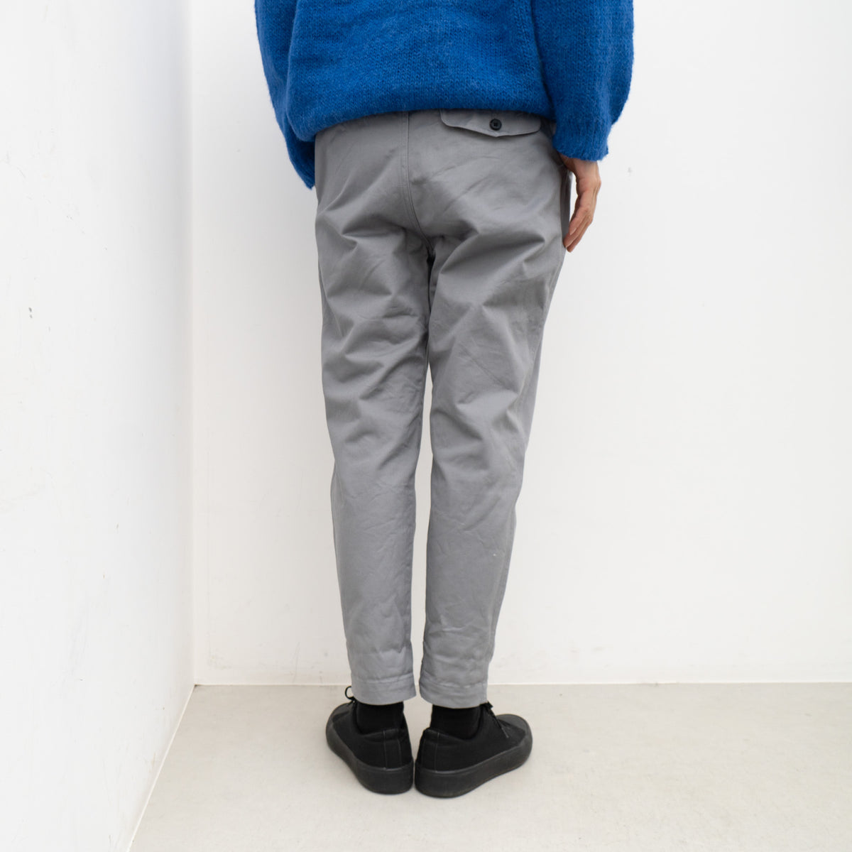 ゴーシュ｜23AW　カツラギタックテーパードパンツ G234-P024