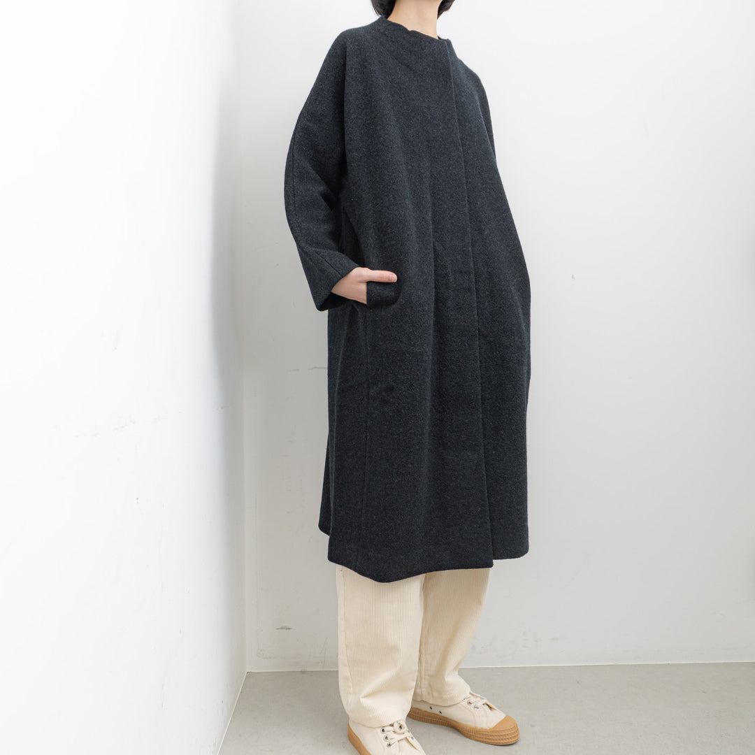 evam eva/　press wool long coat E243K093