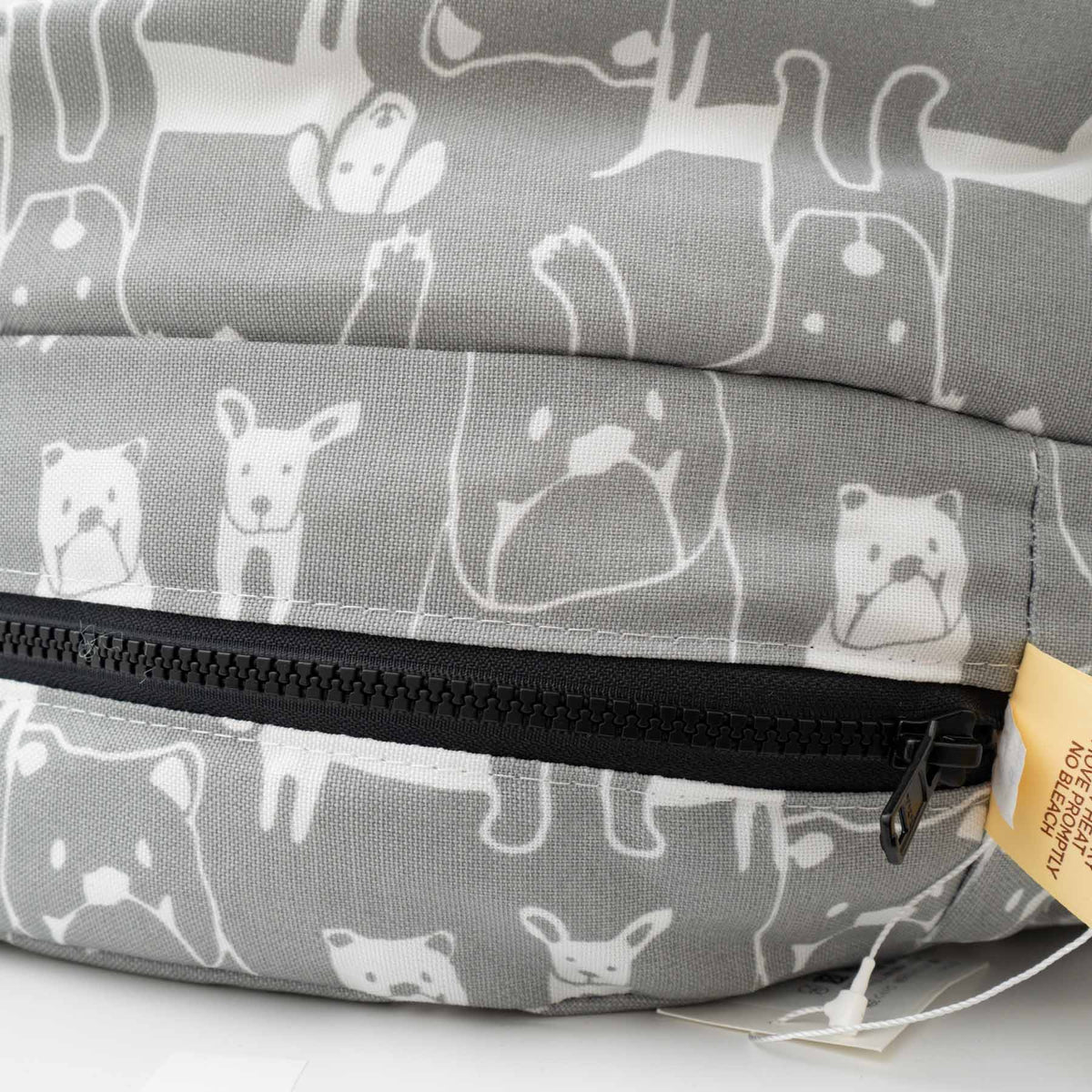 ペット用品-Snoozer｜WAG COZY CAVE PEDIGREE STORM