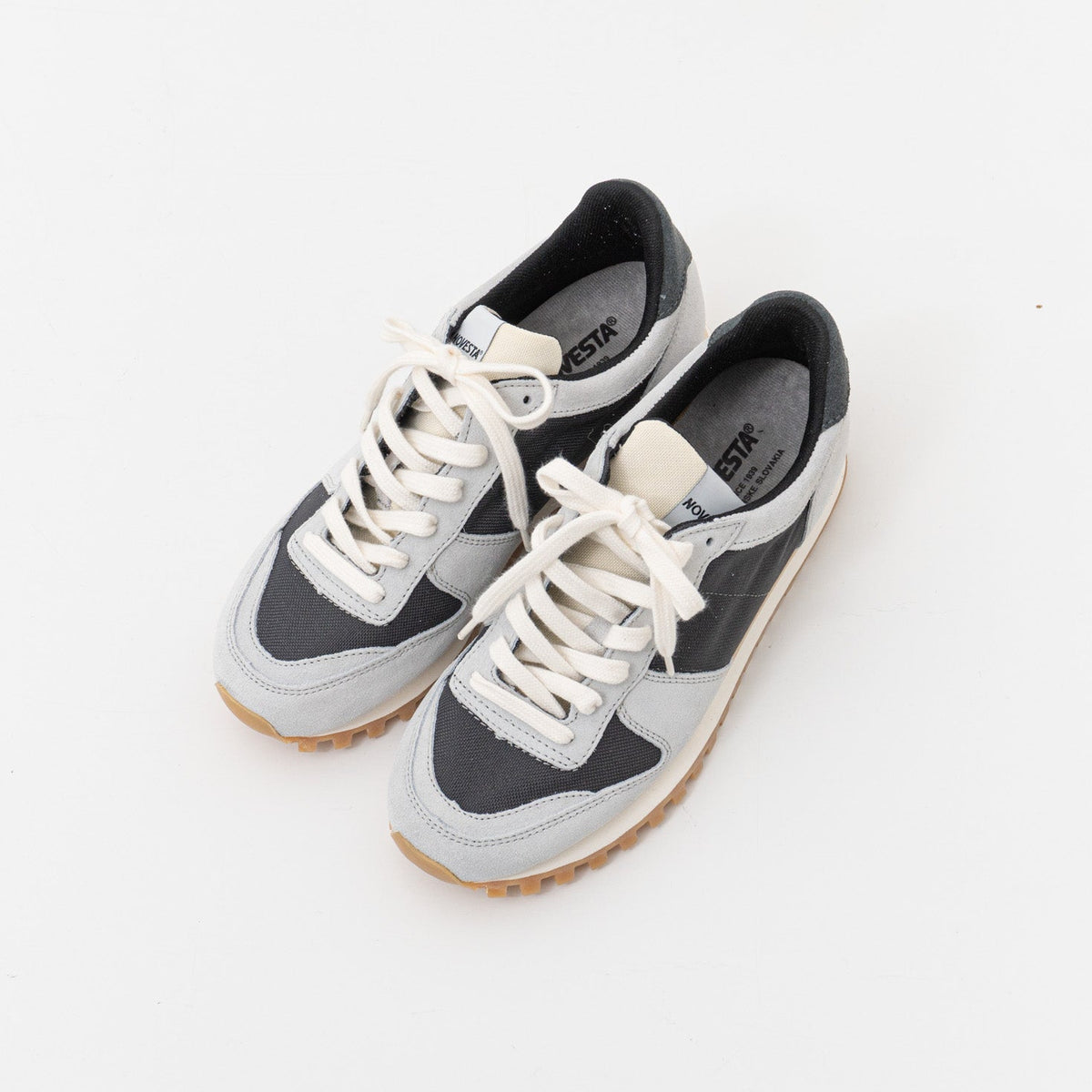 NOVESTA｜UNISEX　MARATHON TRAIL Midnight black