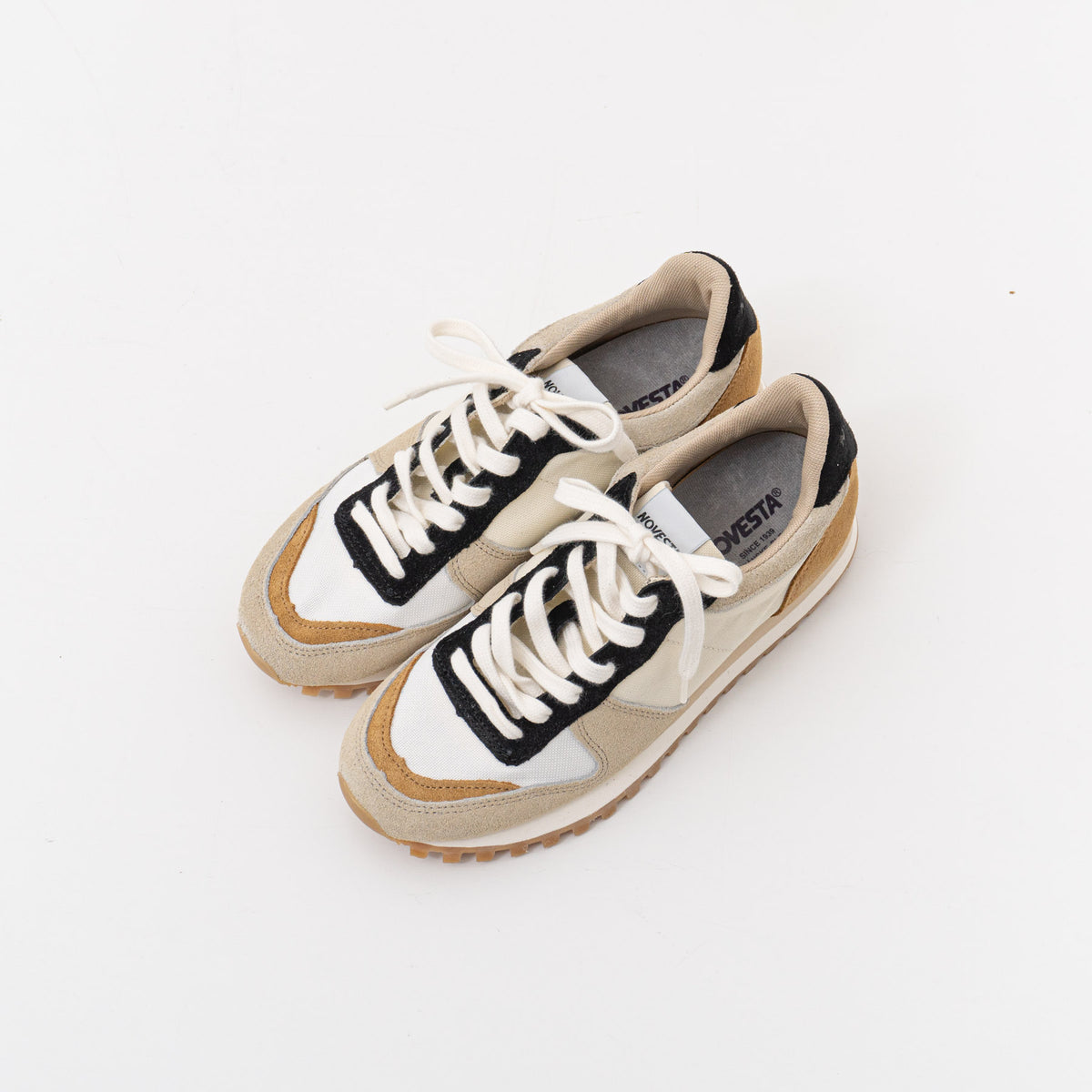 NOVESTA｜UNISEX　MARATHON TRAIL Beige/Black