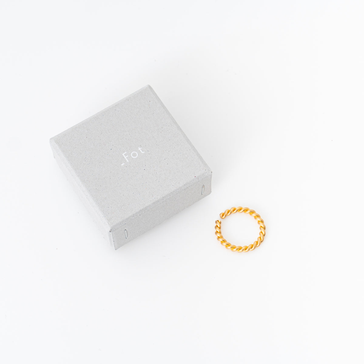 _Fot｜twist form cuff  circle col.gold（GOLD）