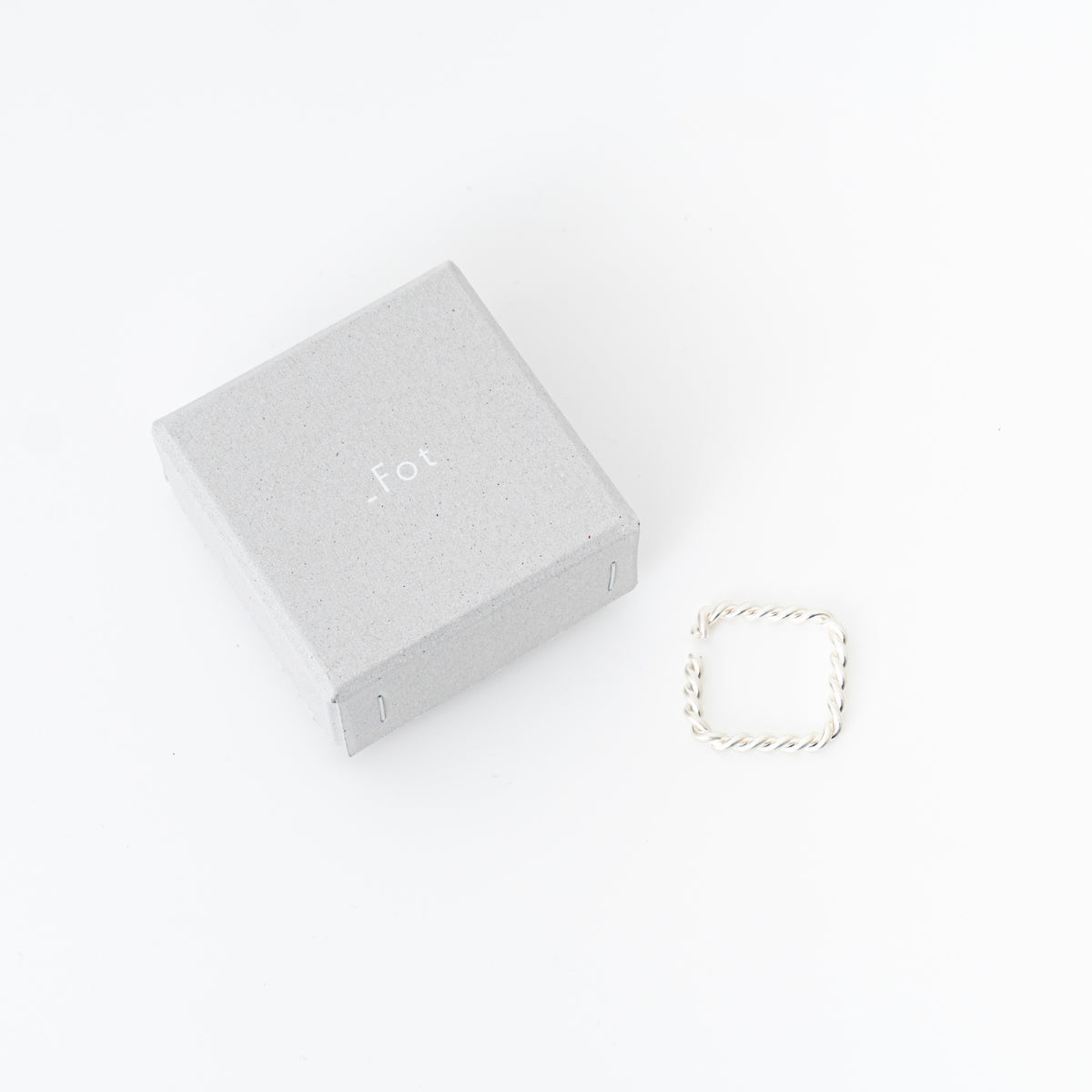 _Fot｜twist form cuff square col.silver（SILVER）