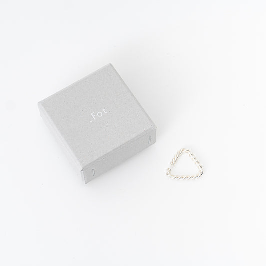 _Fot｜twist form cuff triangle col.silver（SILVER）