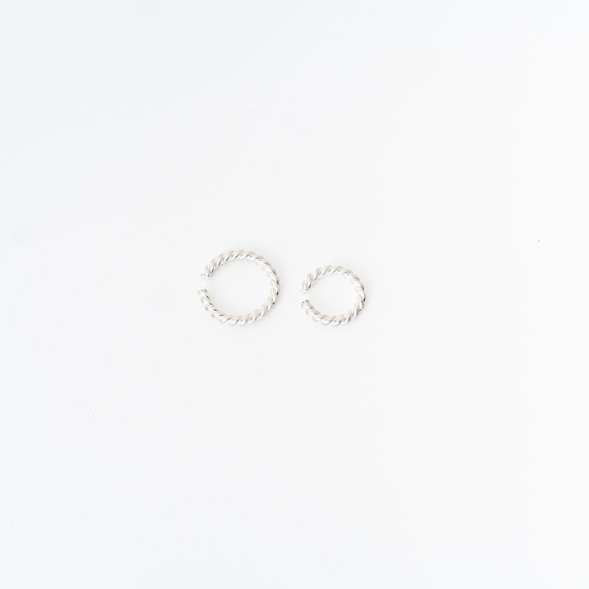 _Fot｜twist form cuff circle col.silver