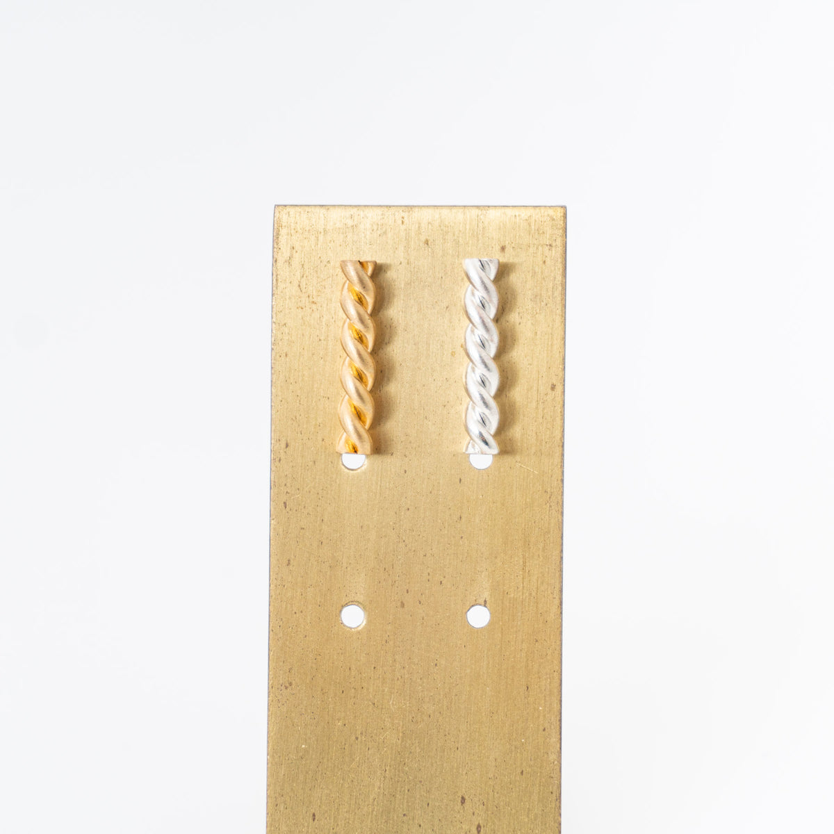 _Fot｜twist form cuff earring (Piercedearring)