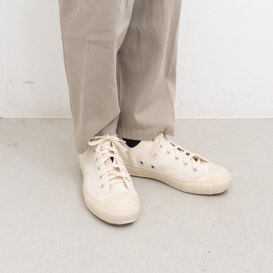 evam eva/　canvas sneaker/kinari（03）