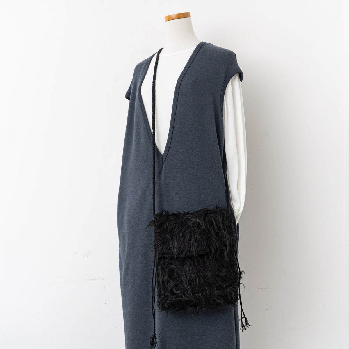 pips｜CHAMULA WOOL MINI BAG
