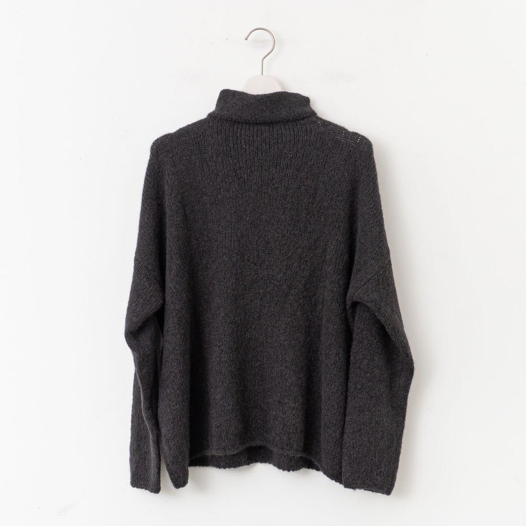 evam eva/　alpaca lily turtleneck E243K159