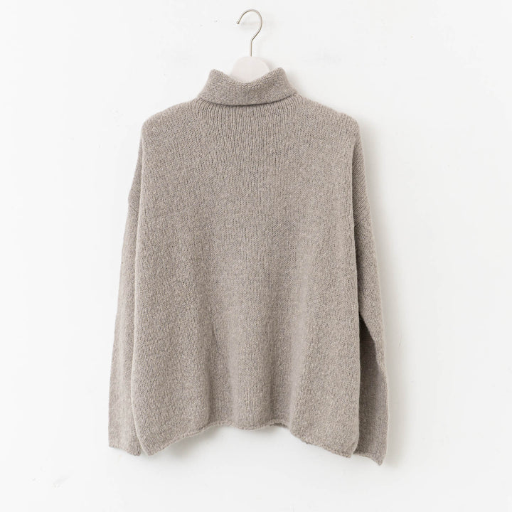 evam eva/　alpaca lily turtleneck E243K159