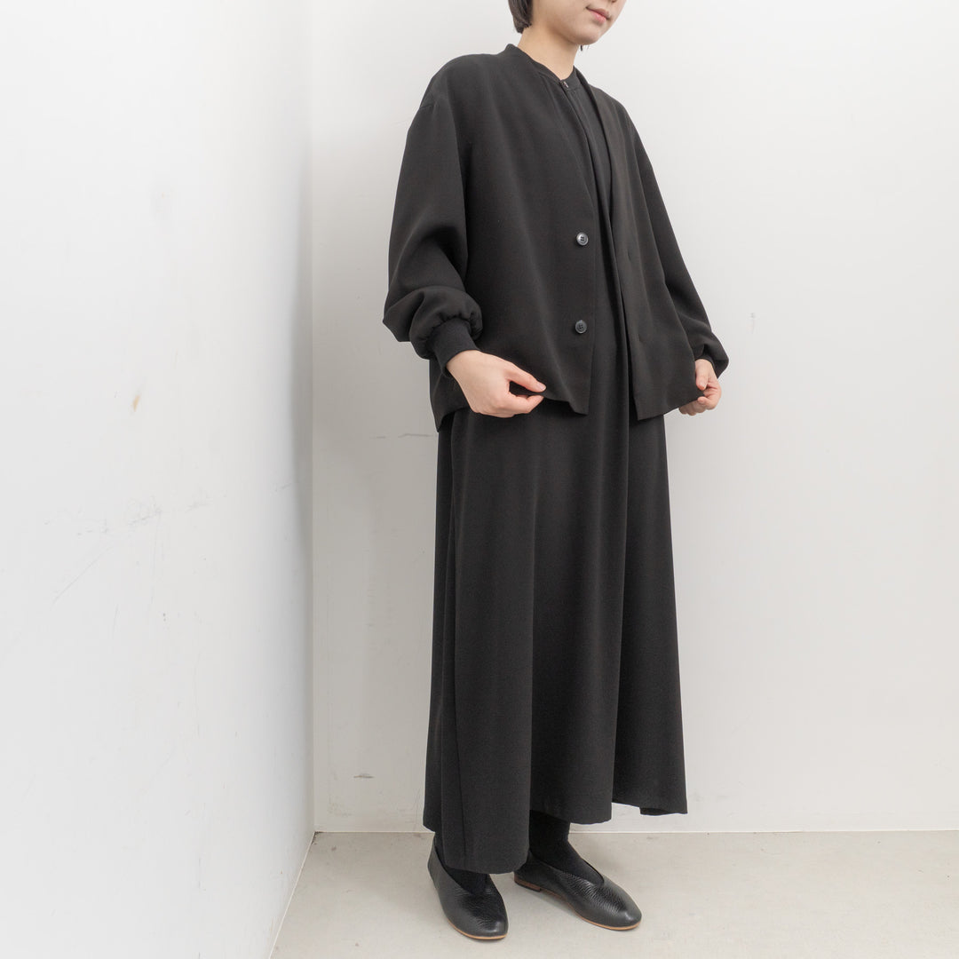 ゴーシュ /　バックサテンブラックワンピース G261-E022